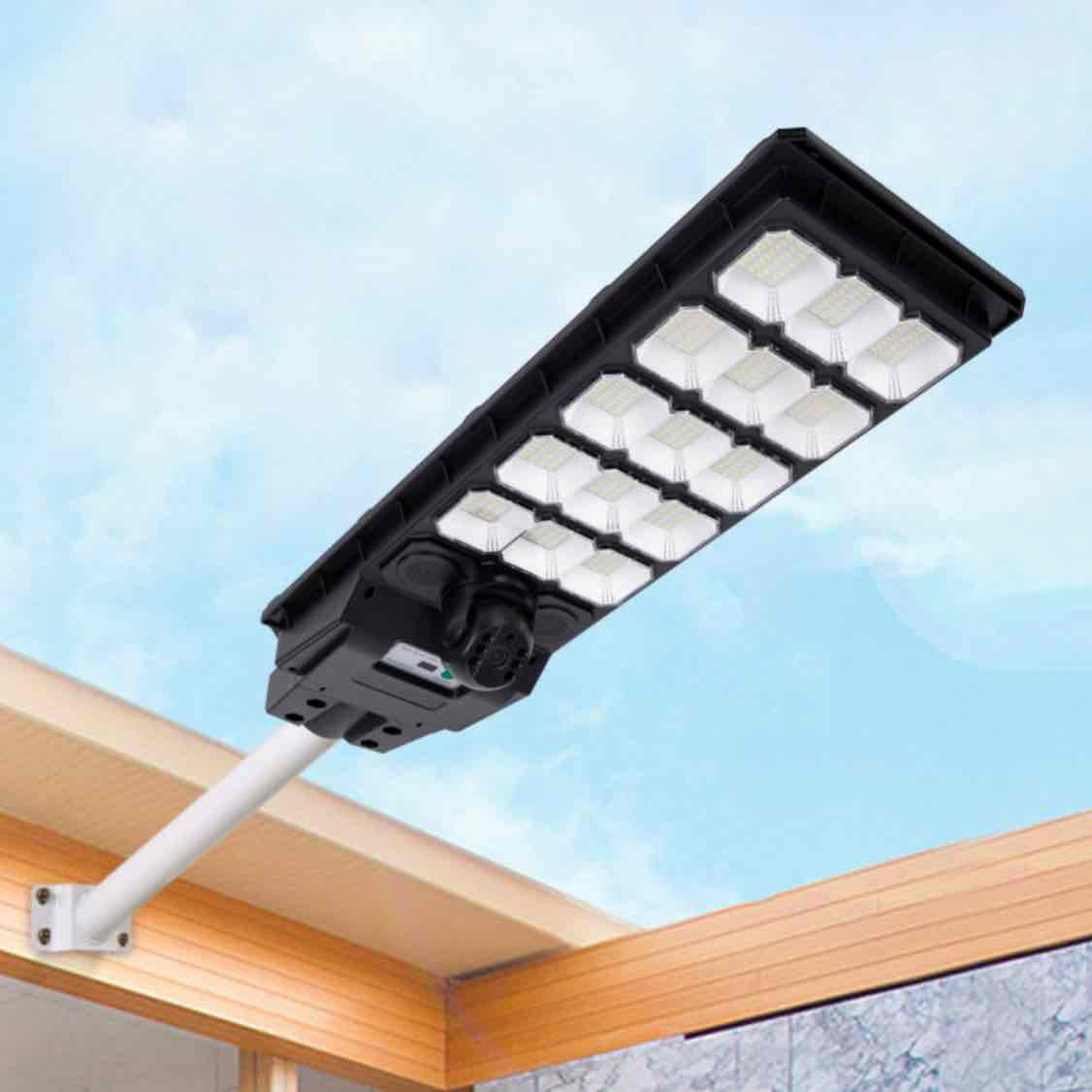 All-in-One 900W/1200W/1500W LED Solar Street Light with CCTV Camera ABS Body IP67 DC Power SMD LED Chip ROHS Certified